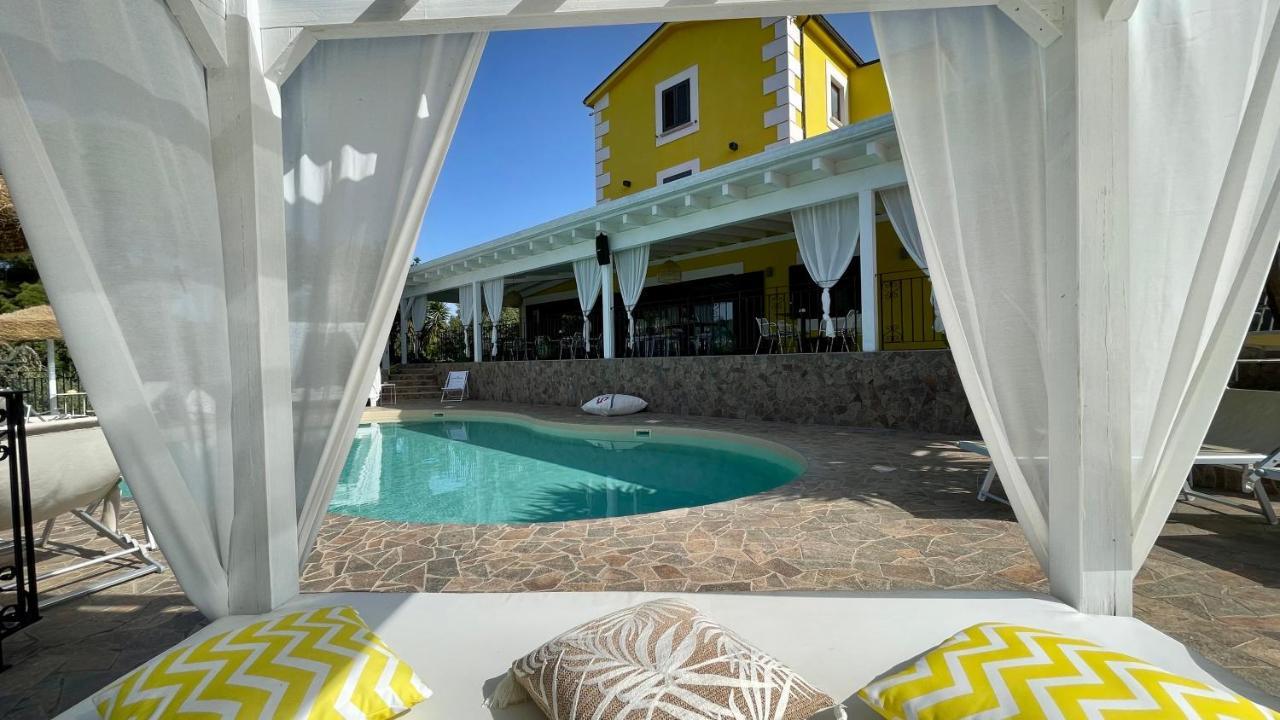 Borgo Del Nespolo Bed & Breakfast Peschici Dış mekan fotoğraf